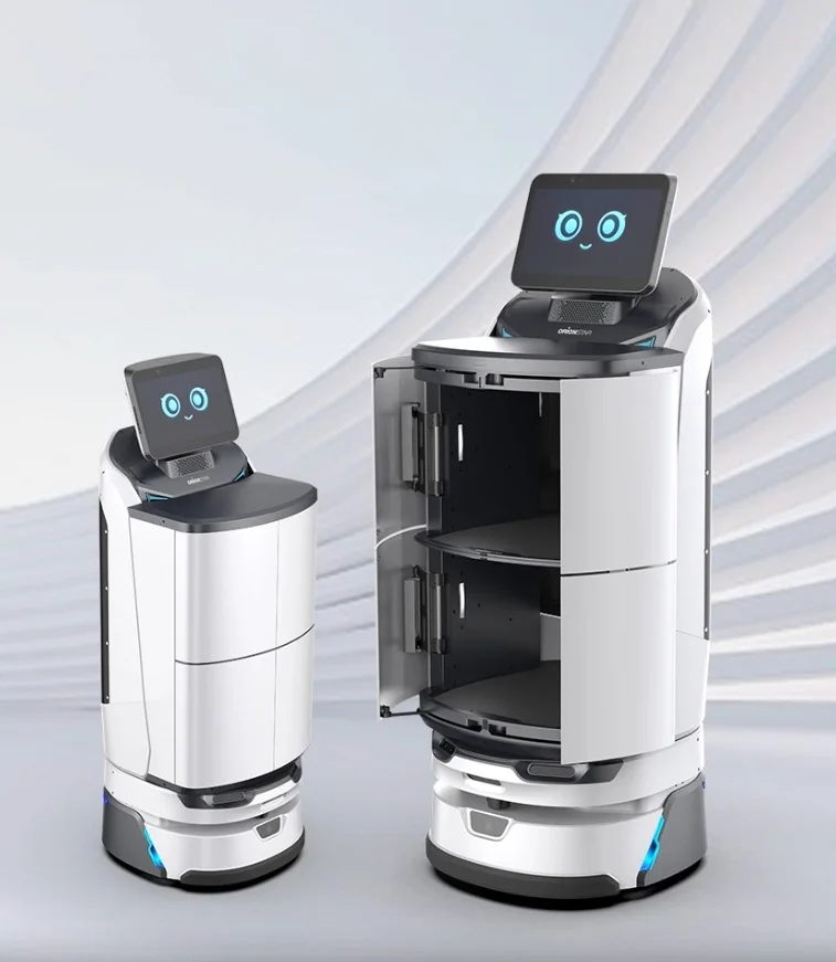 Closed and open AI operations assistant configurations
